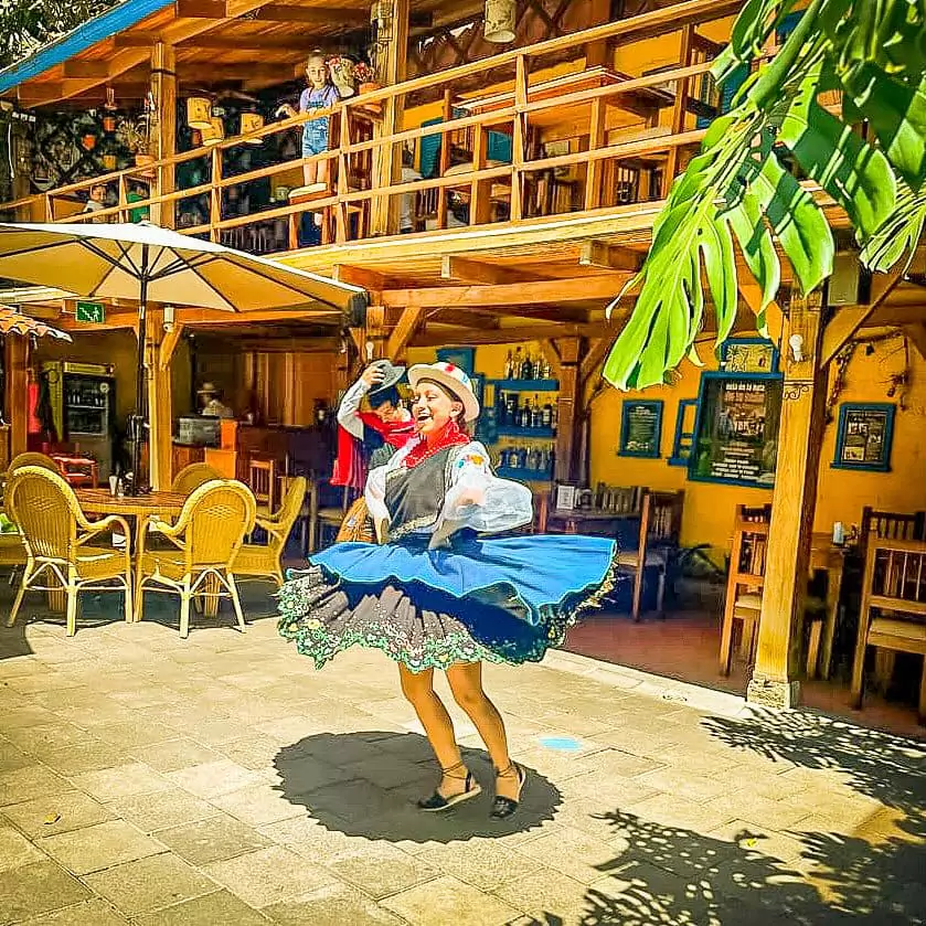 Restaurant CORVEL especialidades pauteñas